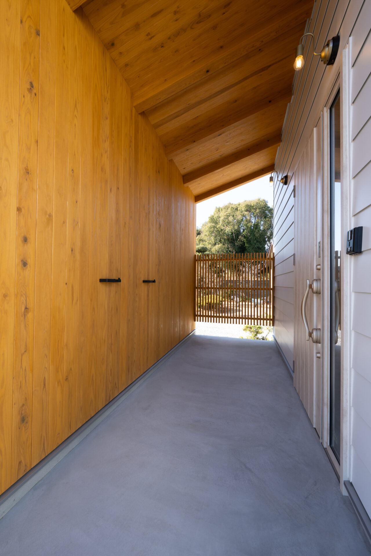 無駄のない間取りのロフト付き平屋