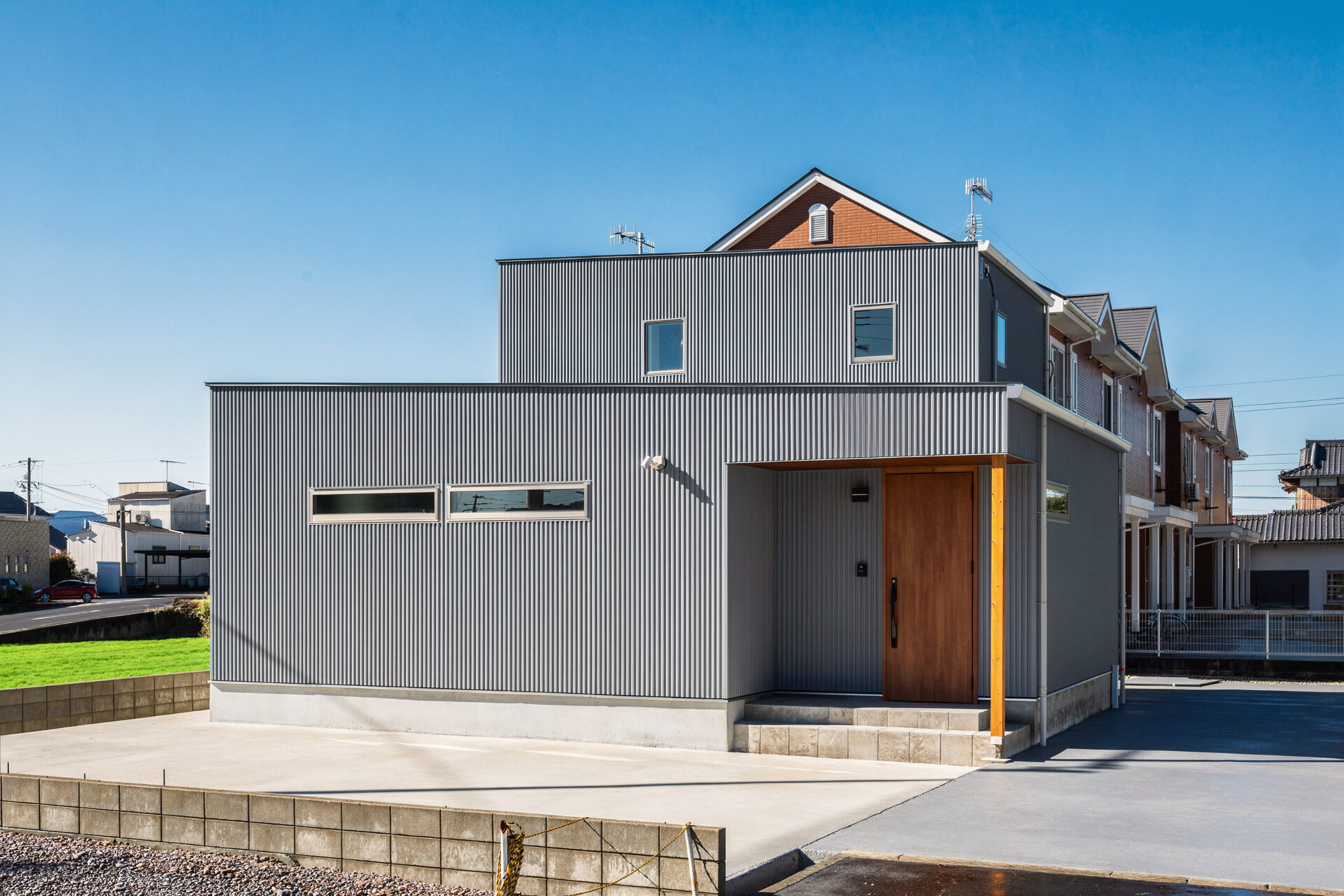 宇佐市2階建ての家